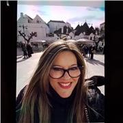 Insegnante madrelingua inglese impartisce lezioni